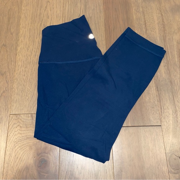 lululemon high rise align crop pant - Picture 3 of 5